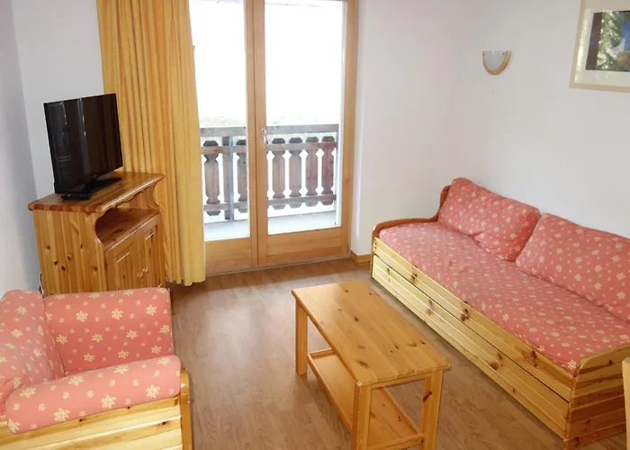 100 M From The Slope Nendaz