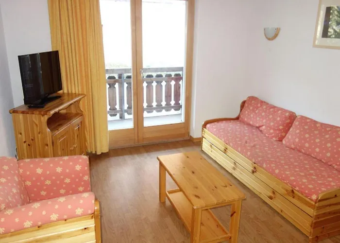 100 M From The Slope Apartamento *